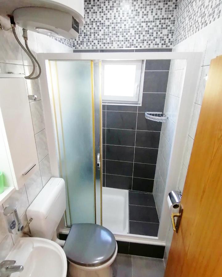 Apartmani Buljubasic Baska Voda Luaran gambar