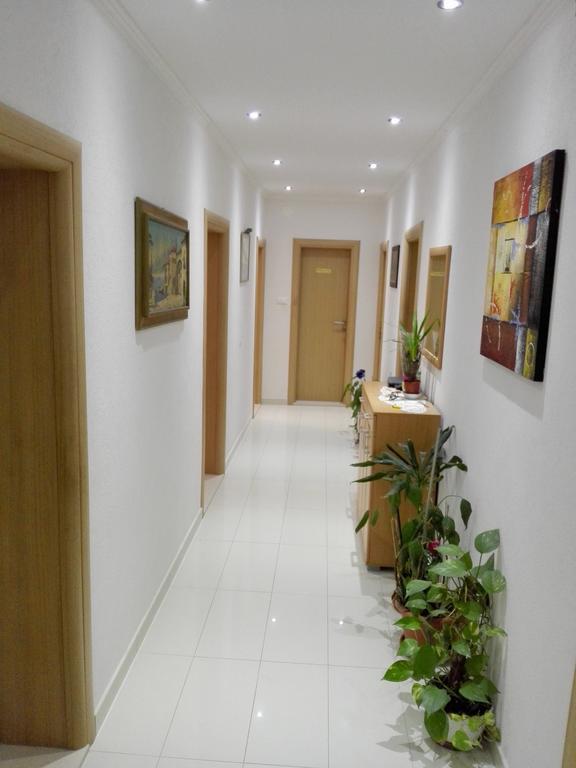 Apartmani Buljubasic Baska Voda Luaran gambar